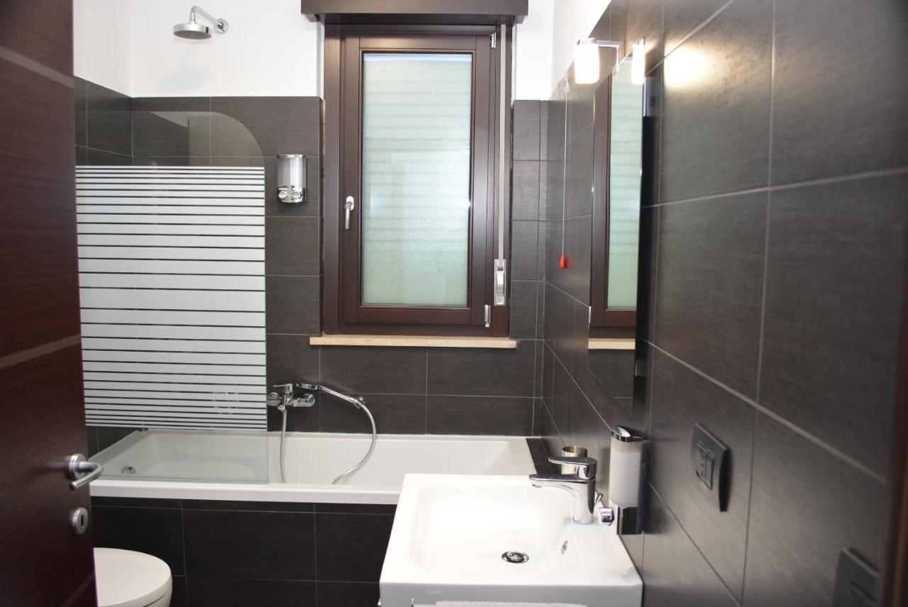 Ginevra Home Sesto San Giovanni Luaran gambar