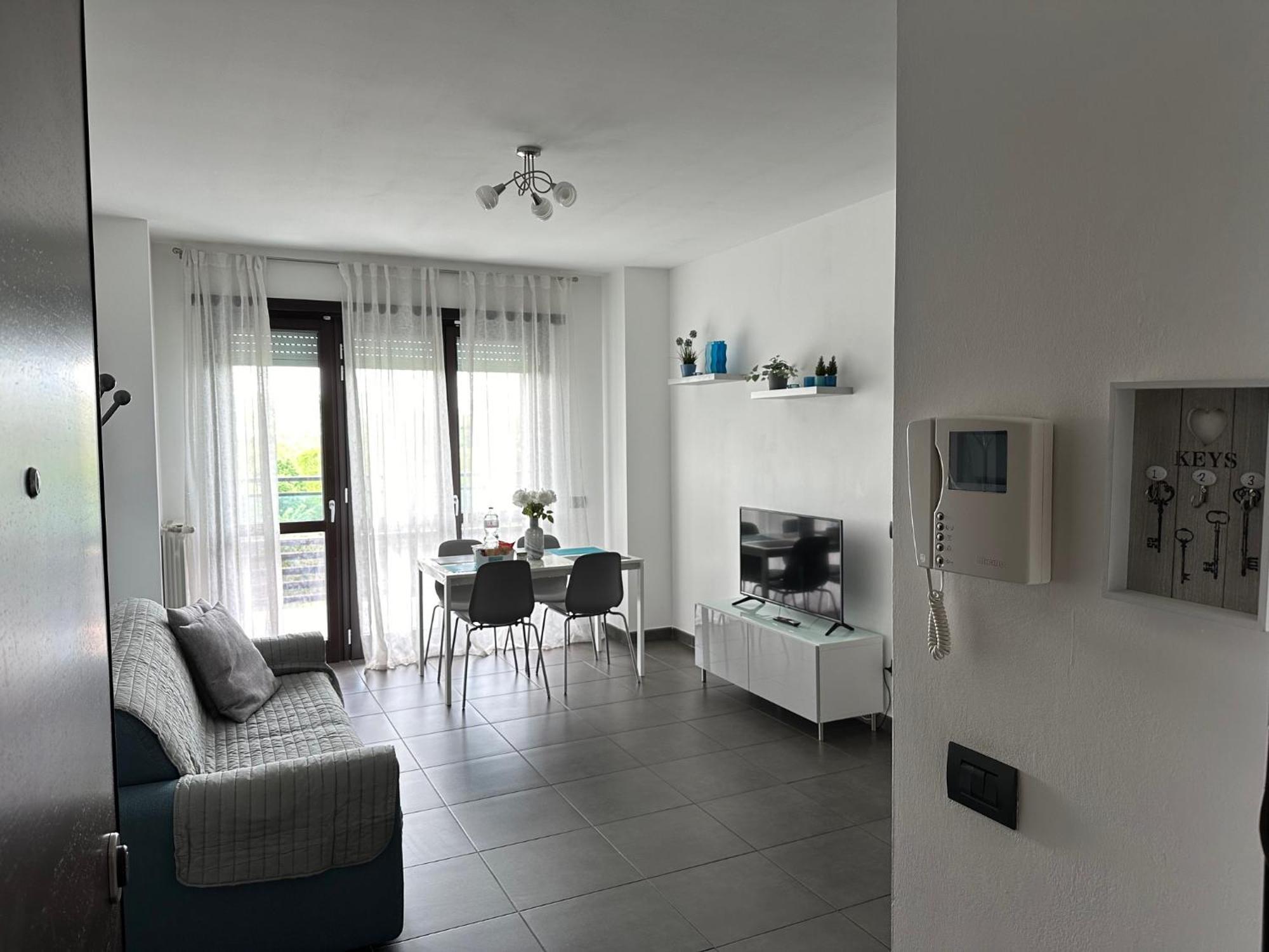 Ginevra Home Sesto San Giovanni Luaran gambar